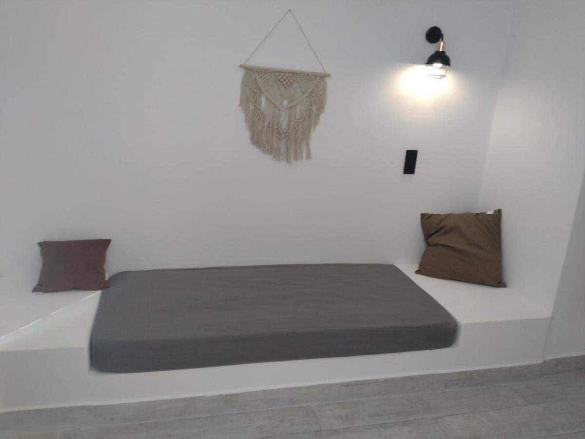 Kyra Panagia Hotel Ξενοδοχείο με διαμερίσματα 3*